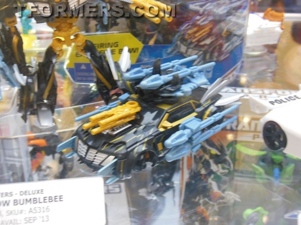 Botcon 2013   Transformers Beast Hunters 2014 New Figures Display  (126 of 131)